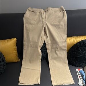 Women’s Tan Pants